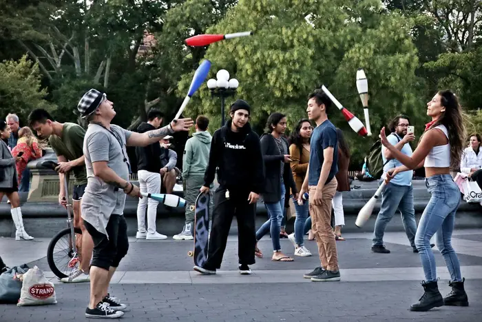 Washington Square Park jugglers